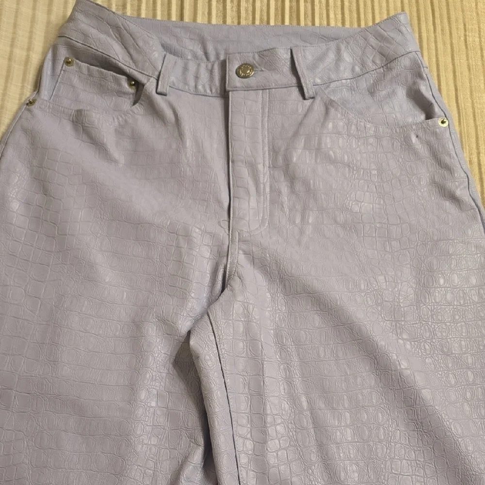 Naked Wardrobe Light Purple Crocodile Printed High Rise Jeans Size S